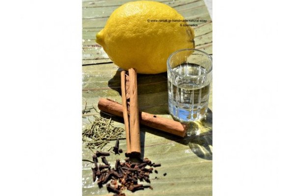 Tο αντιμικροβιακό λάδι των τεσσάρων κλεφτών!